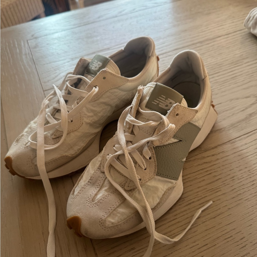 New Balance Women's Cream and Gray Sneakers - Picture 3 of 9
